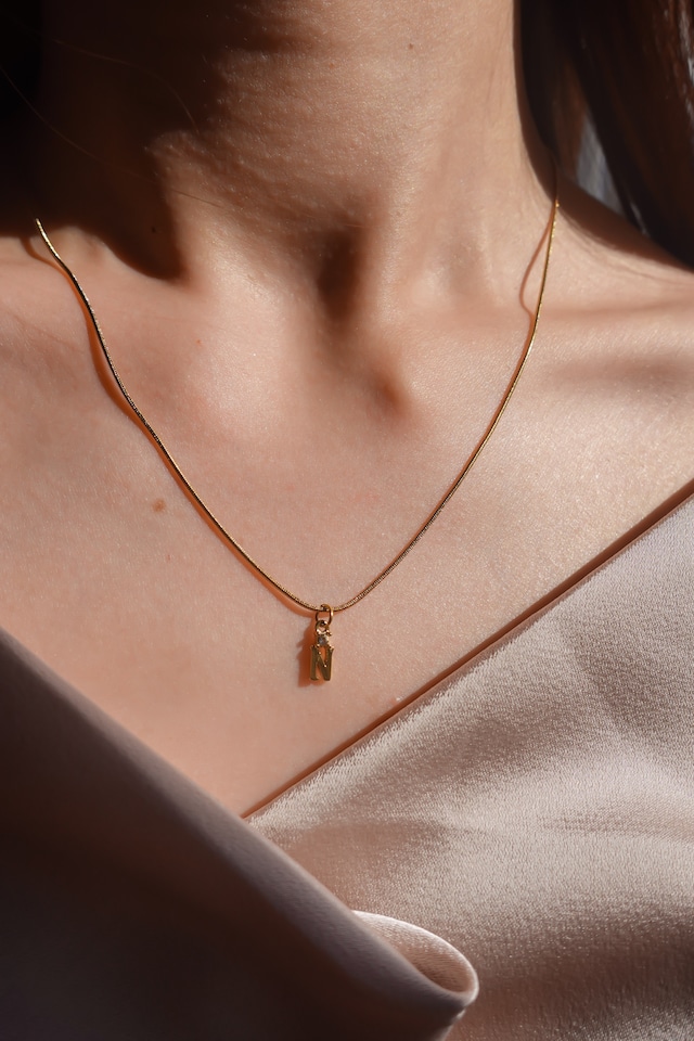 one stone initial necklace